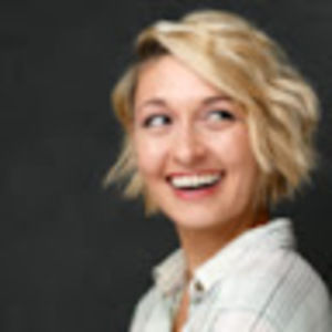 Meet your Posher, Stacy